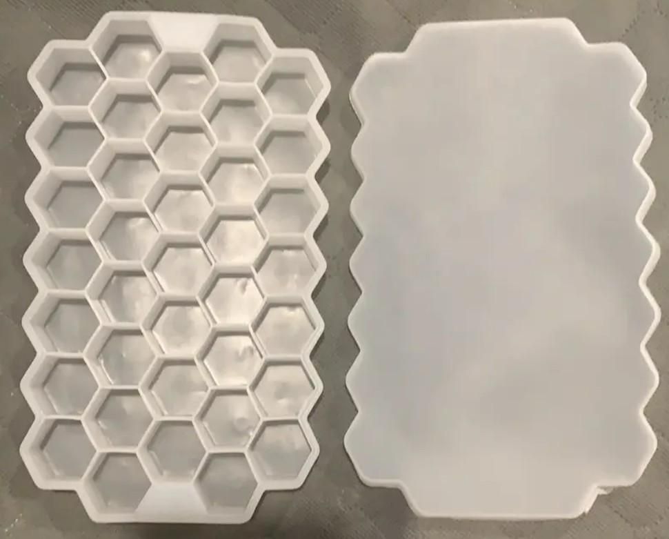 **Kitchen4U Silicone Ice Cube Tray | Flexible 37-Cube Tray for Drinks (1 Pc)** ❄️