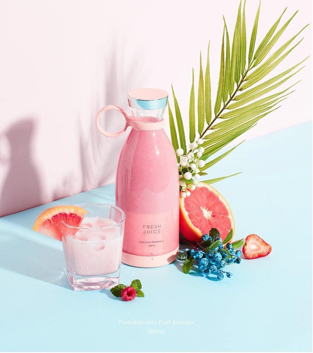 Electric Portable Mini Fruit Juicer Bottle | USB Rechargeable Blender | for Smoothies, Shakes & Fresh Juice | Travel Blender